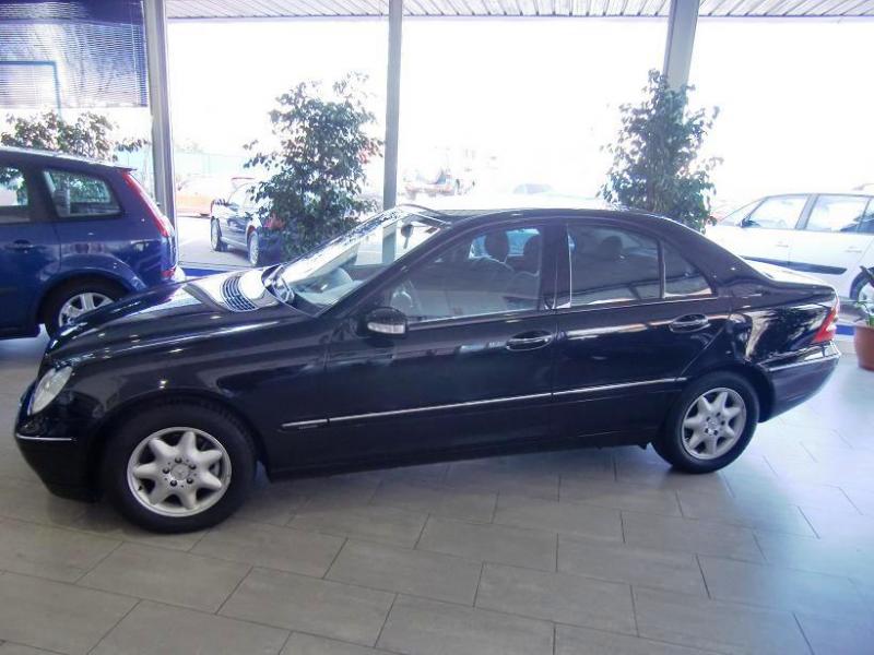 Mercedes-Benz C 180 Kompressor automático