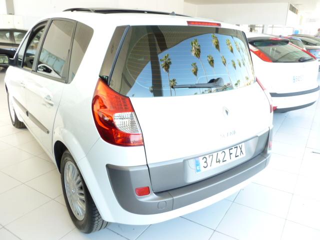 Renault Scenic 2.0 PRIVILEGE 2.0 PRIVILEGE