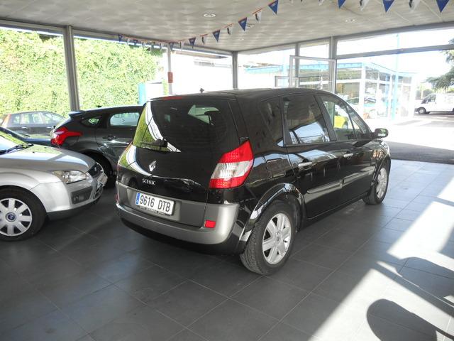Renault Scenic Renault Scenic 1.9 dCi Confort Dynamique 130C