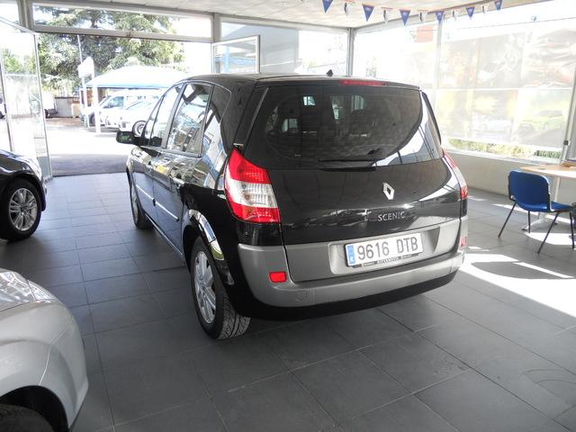 Renault Scenic Renault Scenic 1.9 dCi Confort Dynamique 130C