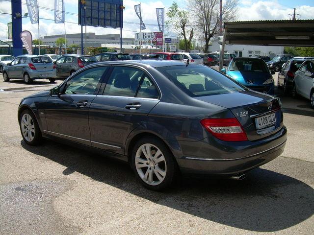 Mercedes-Benz C 220 Mercedes-Benz C 220 CDI Avantgarde Aut 170CV