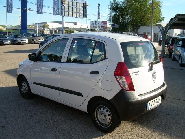 Hyundai i10 Hyundai i10 1.1 Classic 66CV