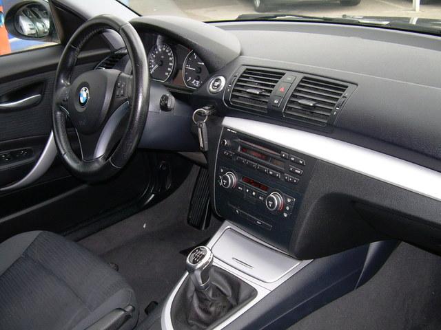 BMW 118 BMW 118 d 143CV