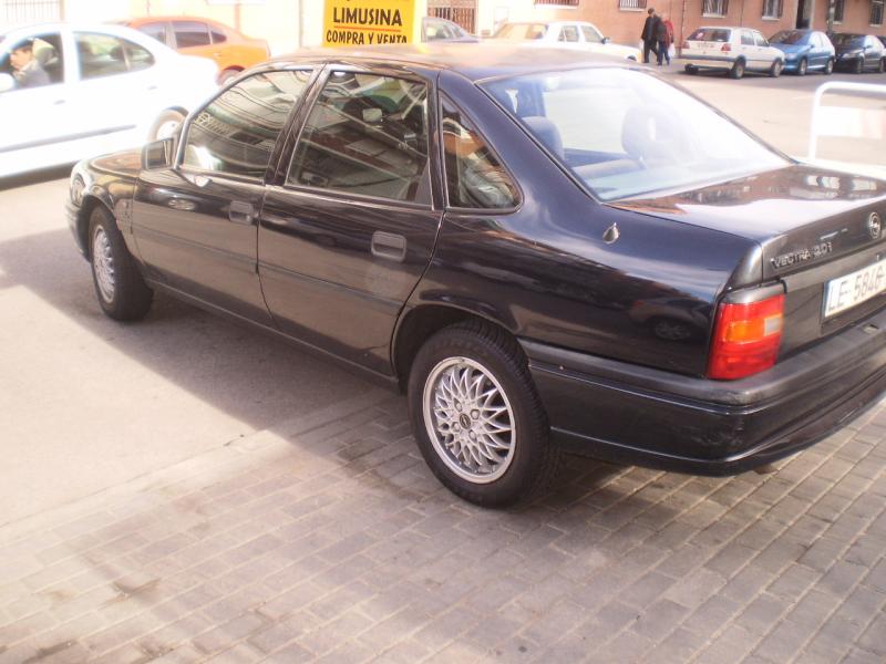 Opel Vectra 2.0 I