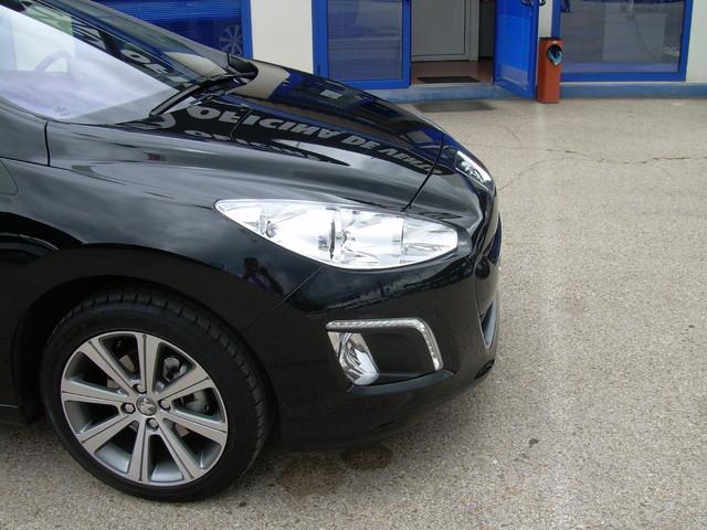 Peugeot 308 Peugeot 308 SW 1.6 e-HDI Family 112CV