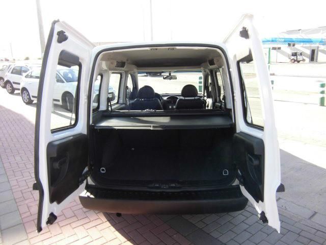 Opel Combo Tour 1.3CDTI Essentia75