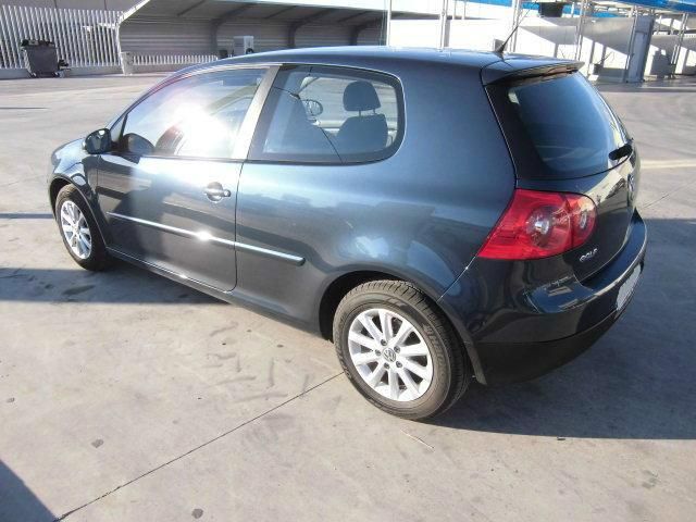 Volkswagen Golf 1.9TDI i 105
