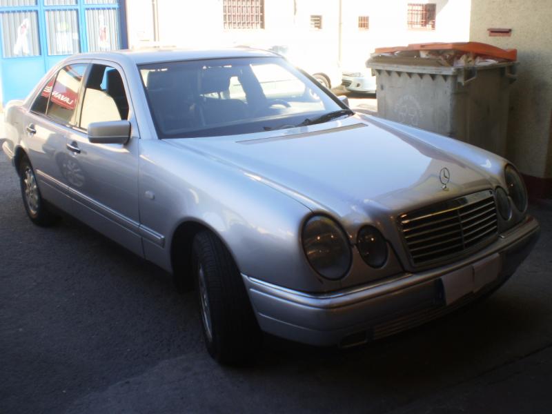 Mercedes-Benz E 290 turbo diesel