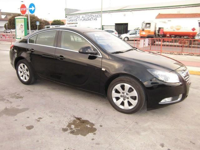 Opel Insignia 2.0CDTI Edition 130
