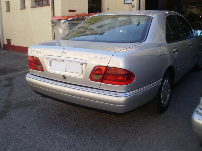 Mercedes-Benz E 290 turbo diesel