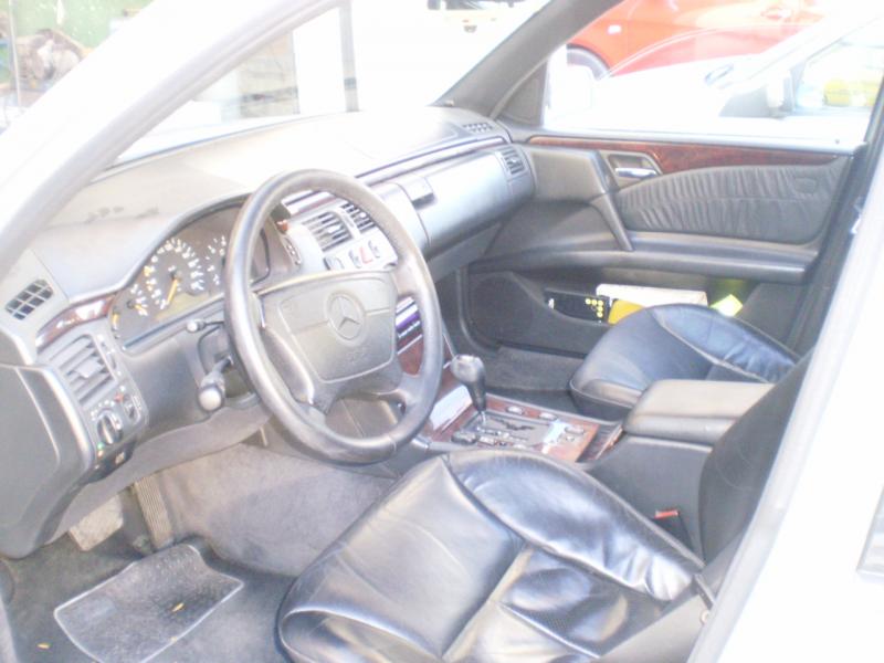 Mercedes-Benz E 290 turbo diesel