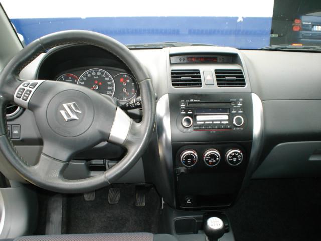 Suzuki SX 4 SX4 1.9DDiS GLX