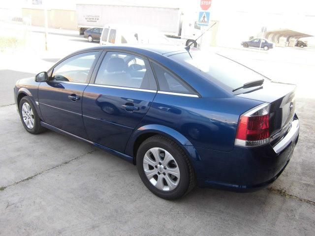 Opel Vectra 1.9CDTI 16v Elegance