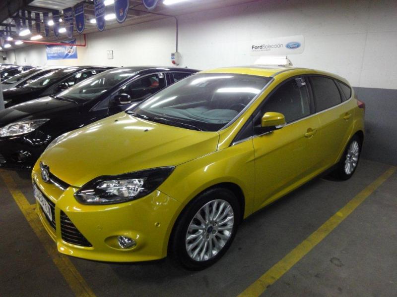 Ford Focus TITANIUM POWERSHIFT