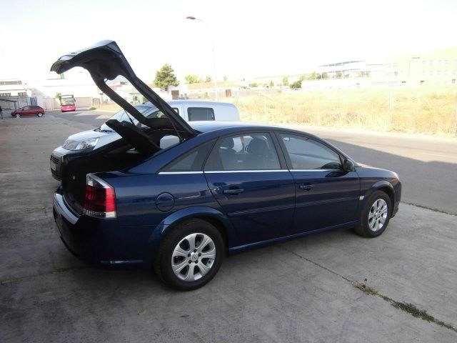 Opel Vectra 1.9CDTI 16v Elegance