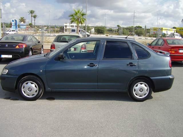 Seat Cordoba C&