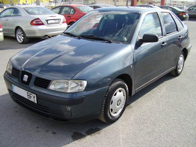 Seat Cordoba C&
