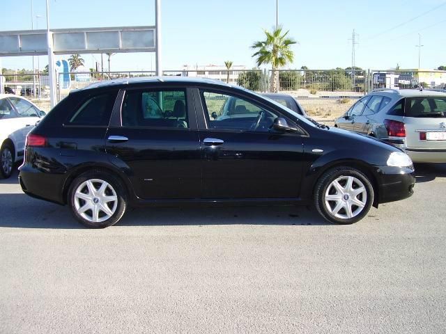 Fiat Croma 1.9 JTD 16v Dynamic