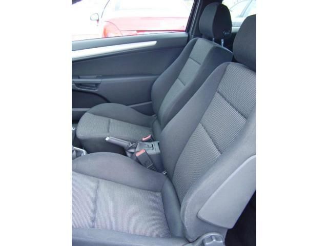 Opel Astra GTC 1.8 16v Sport 140
