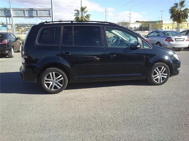 Volkswagen Touran 2.0TDI Highline DSG