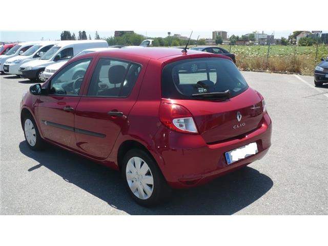 Renault Clio 1.5DCI Authentique MuyCuidado-RevionesEnRenault