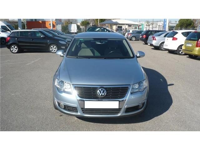 Volkswagen Passat 2.0TDI Highline DSG Particular-KmCertificados-Impe