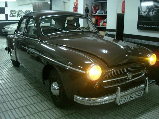 Oldtimer Renault Fregate