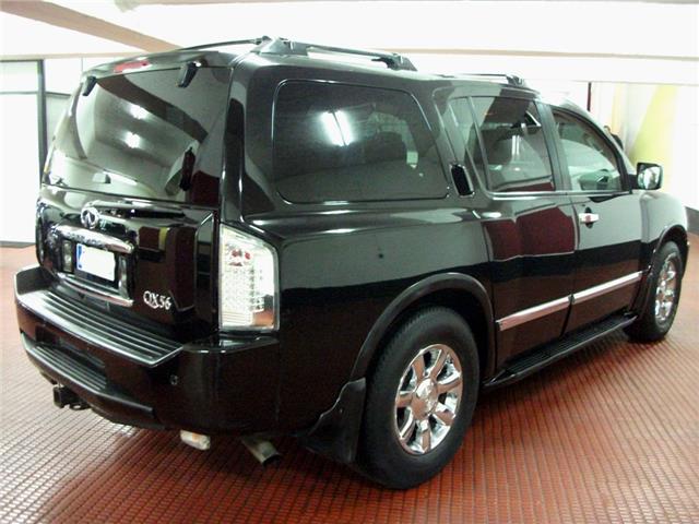 Infiniti QX56 .