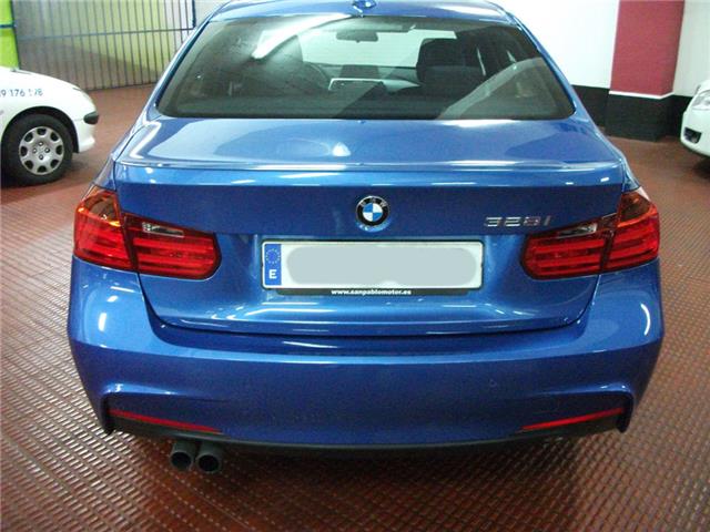 BMW 328 i Sport