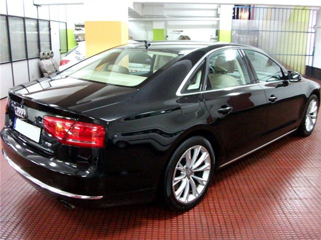 Audi A8 4.2 FSI quattro Tiptronic