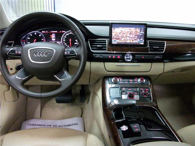 Audi A8 4.2 FSI quattro Tiptronic