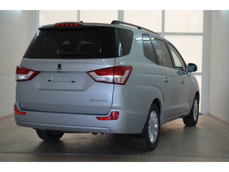 SsangYong Rodius 2.0e-Xdi Premium