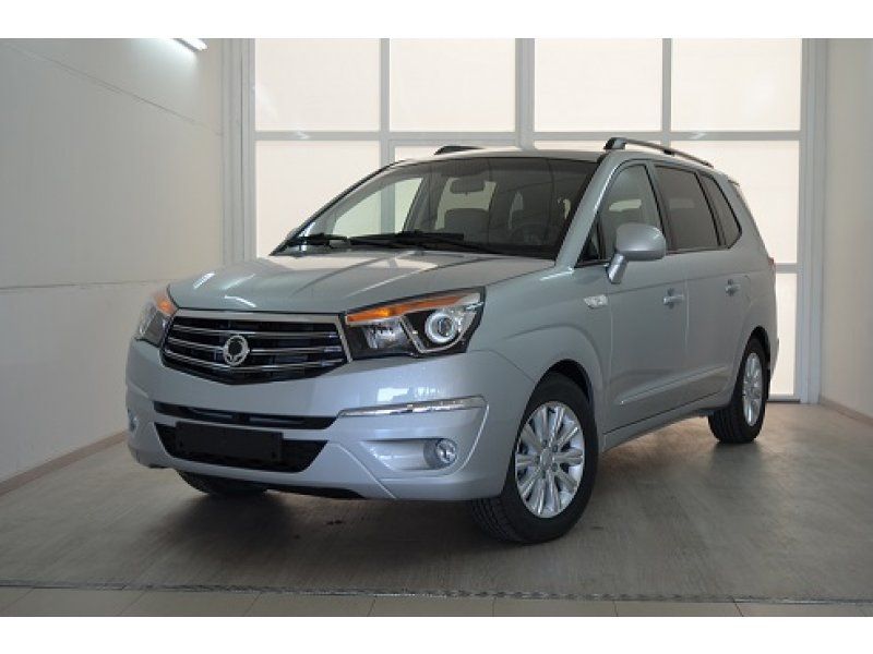 SsangYong Rodius 2.0e-Xdi Premium
