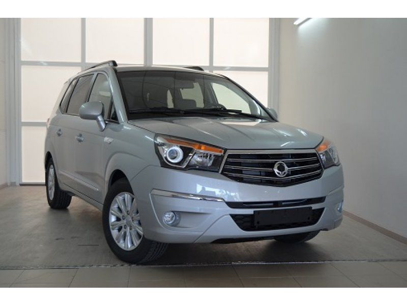SsangYong Rodius 2.0e-Xdi Premium