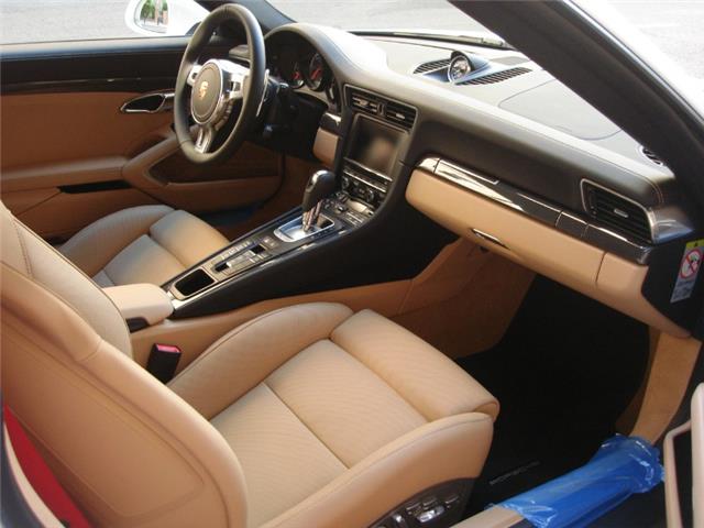 Porsche 911 Turbo S Cabriolet PDK