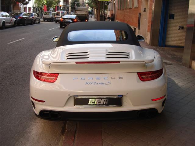 Porsche 911 Turbo S Cabriolet PDK