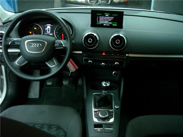 Audi a3 1.6TDI Attraction Faros de Led