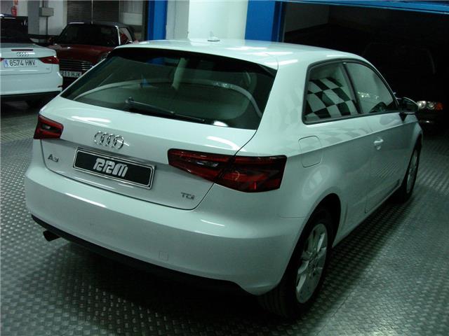 Audi a3 1.6TDI Attraction Faros de Led