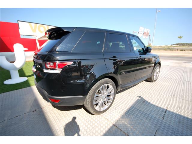 Land Rover Range Rover Sport 3.0TDV6 HSE