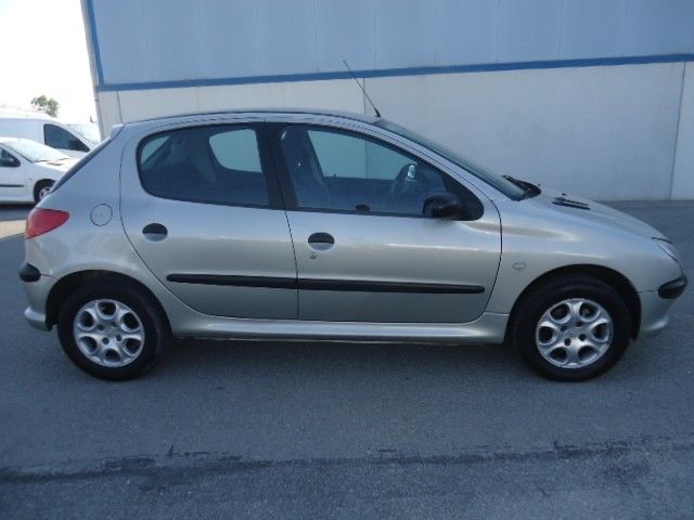 Peugeot 206 1.4HDI E-MUSIC