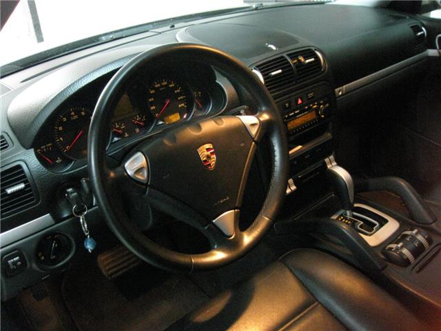 Porsche Cayenne 3.2 V6