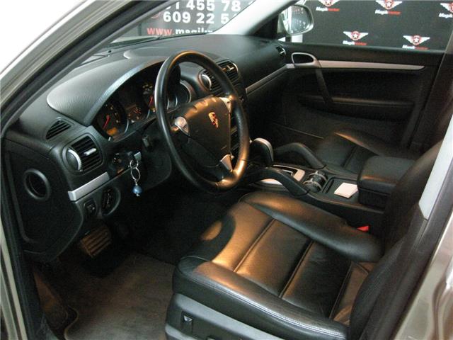Porsche Cayenne 3.2 V6