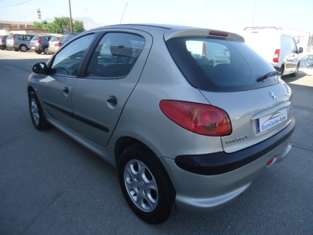 Peugeot 206 1.4HDI E-MUSIC