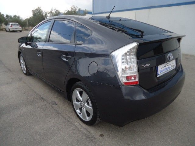 Toyota Prius 1.8 Hsd Advance
