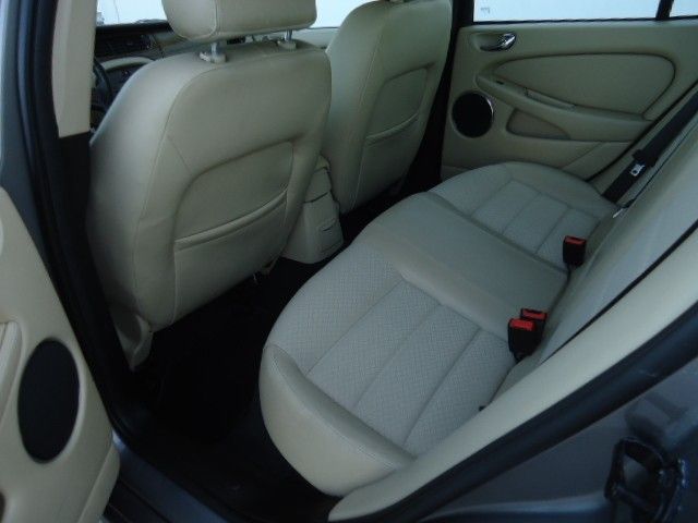 Jaguar X-Type 2.2d Classic