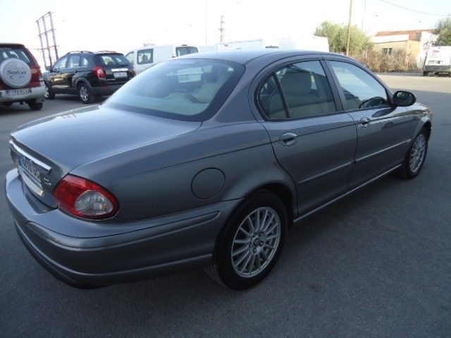 Jaguar X-Type 2.2d Classic
