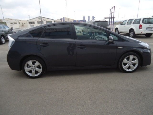 Toyota Prius 1.8 Hsd Advance