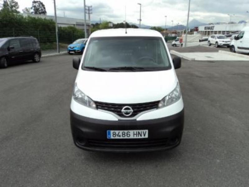Nissan NV200 COMBI FURGON