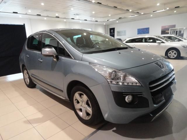 Peugeot 3008 Hybrid4