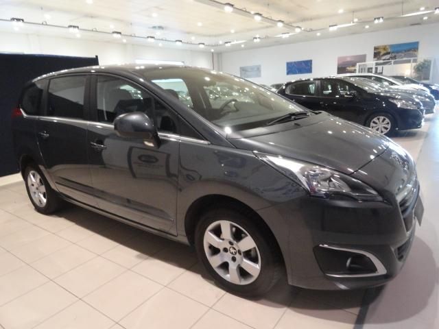 Peugeot 5008 1.6 Blue Hdi Style 120